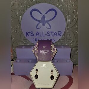 BP Three Dangling Replies, Amethyst Dangle Earrings